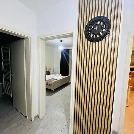 3c Delux * Brasov